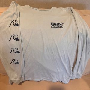 Quicksilver long sleeve cotton tee. Never worn